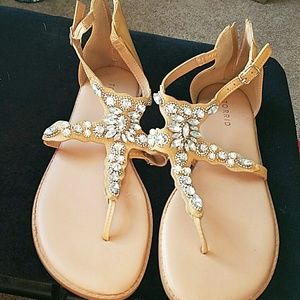 Torrid 10W Sandals